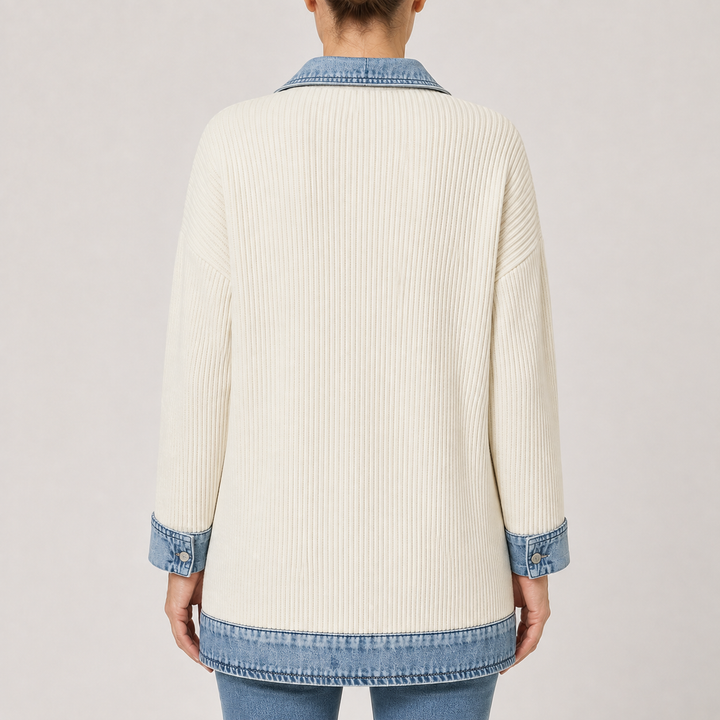 Veste en maille écrue à finitions en jean, vue de dos
