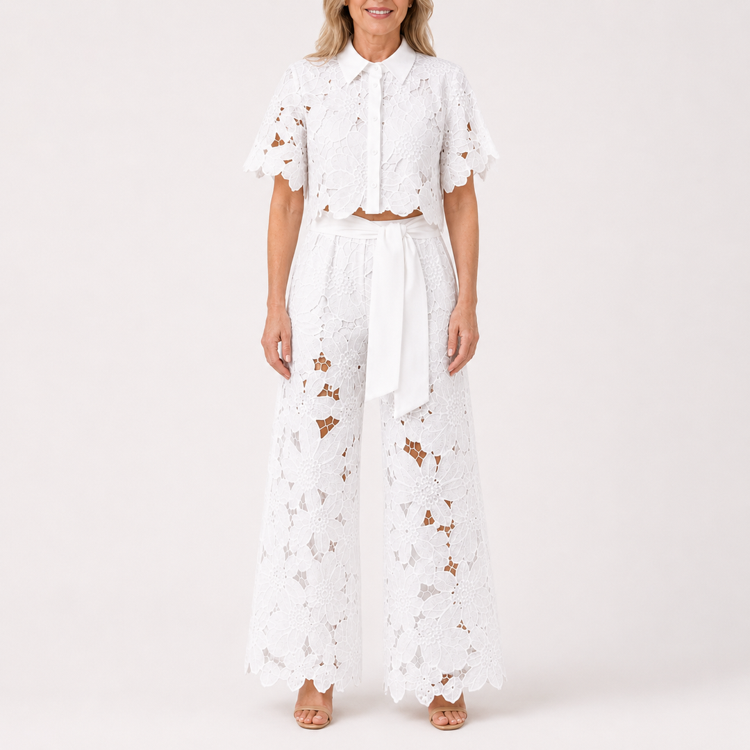Ensemble deux pièces blanc en broderie ajourée, vue de face